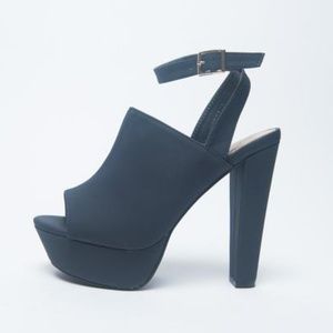 LENA - Navy Blue Pump